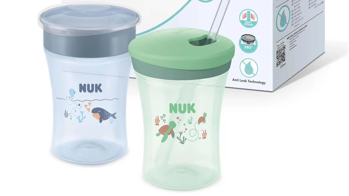 Vasos antiderrames y con pajita Nuk para dejar el biberón