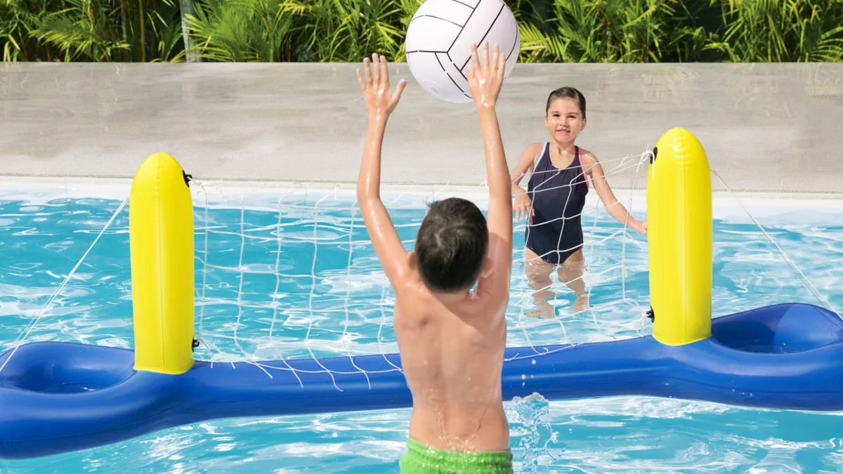 Red voleibol hinchable con pelota