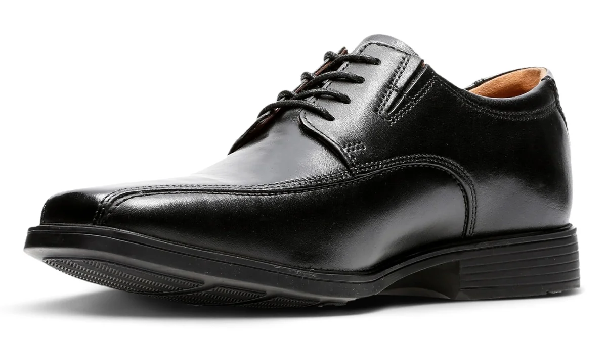 Zapatos Clarks Tilden de piel para hombre