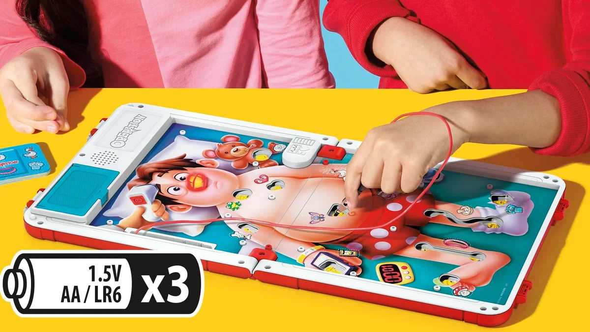 Juego de mesa electrónico Operación con estuche