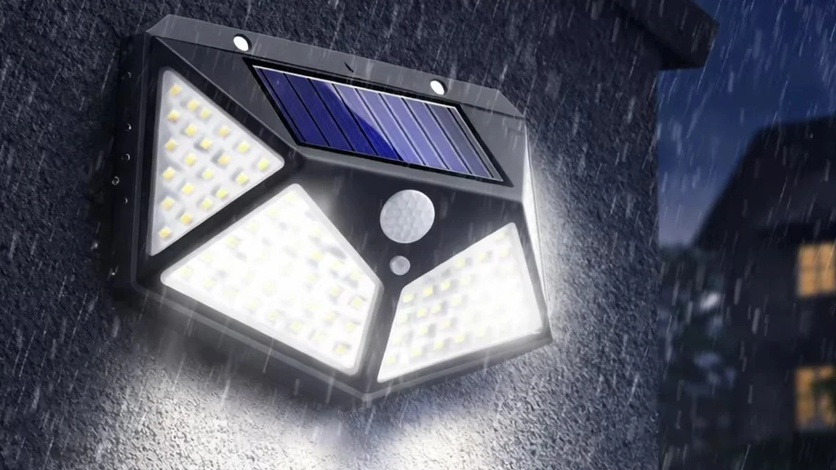 Lámpara led para exterior con carga solar y sensor de movimiento