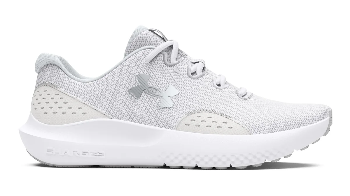 Under Armour Charged Surge 4 para mujer