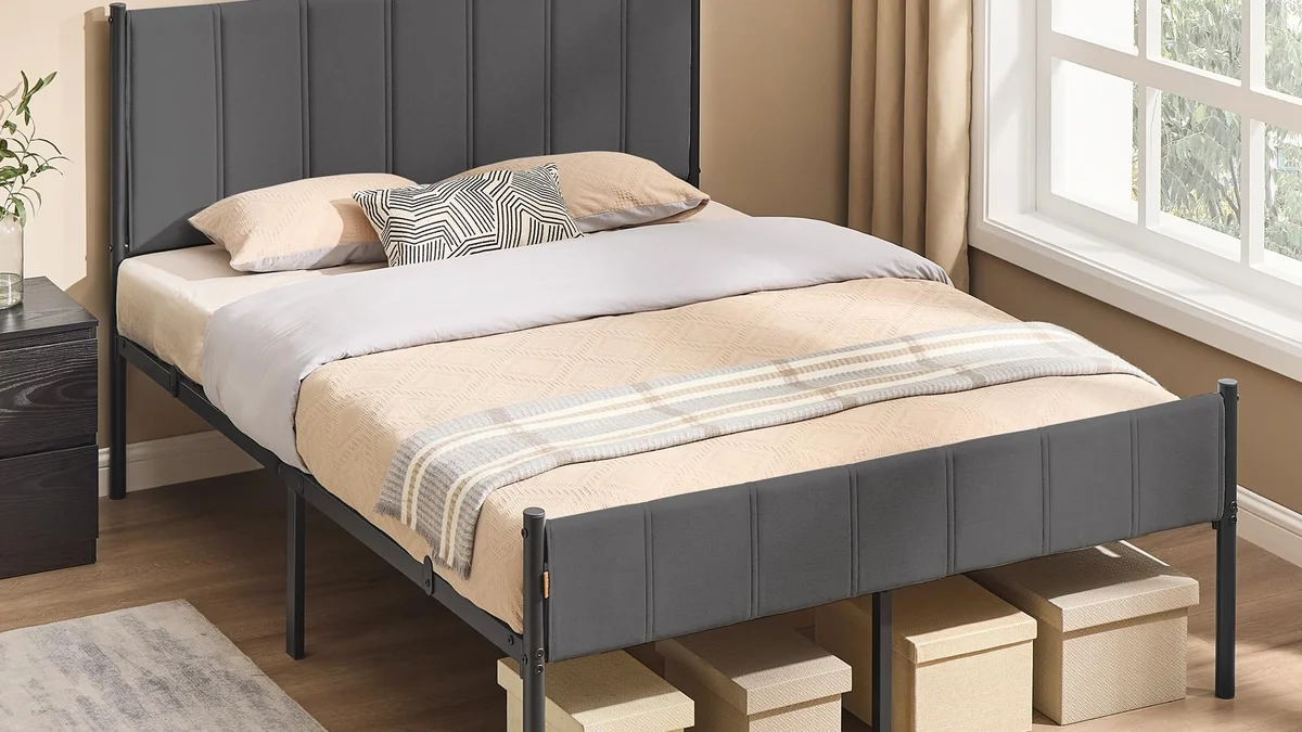 Cama 190x135cm con cabecero tapizado - 500kg max.