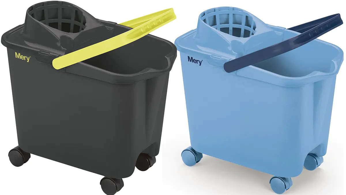 Cubo con 4 ruedas para fregona Mery