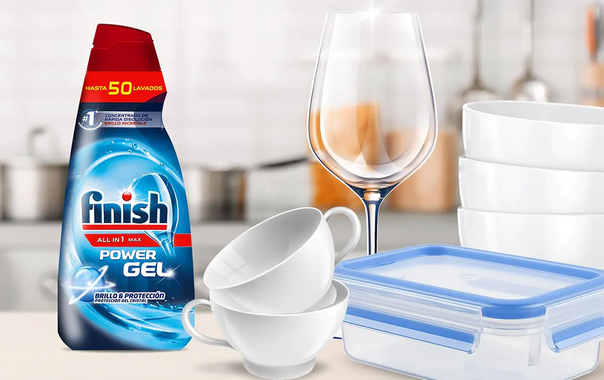 Botella 50 dosis Finish Power Gel para lavavajillas