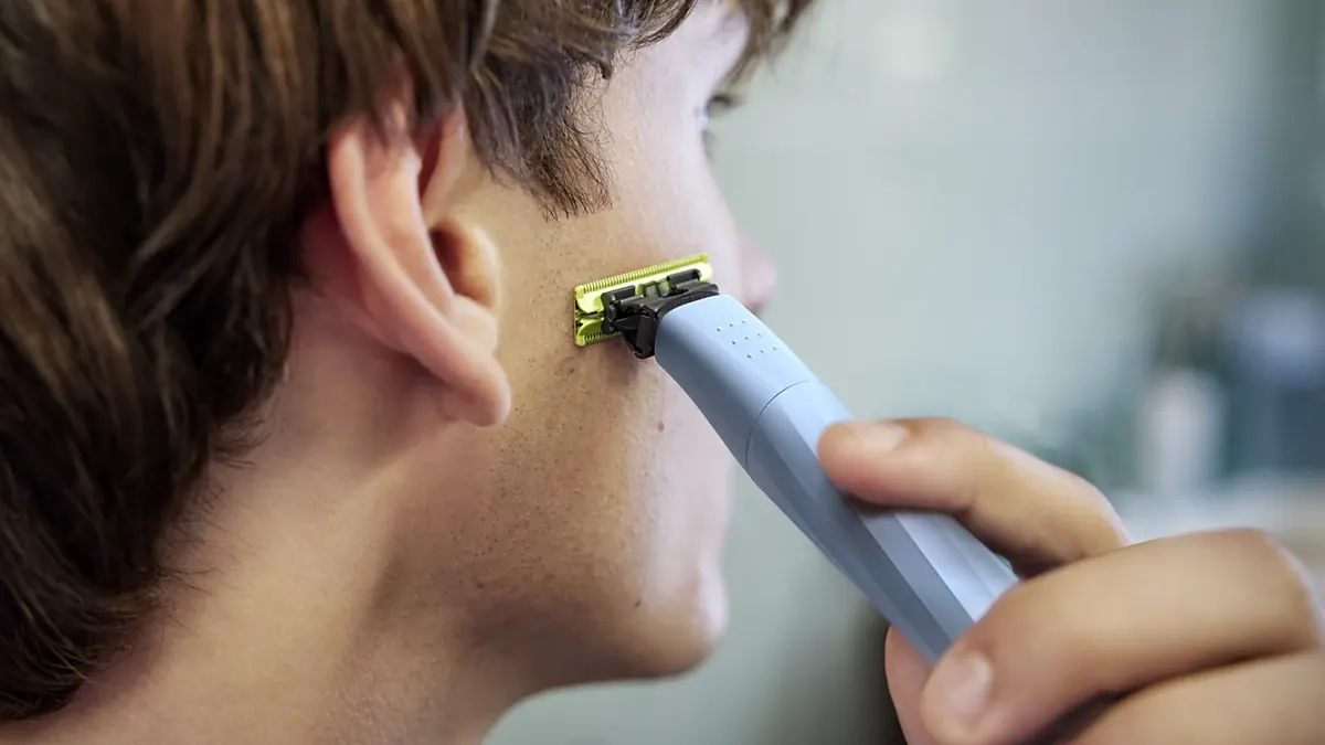 Philips OneBlade First Shave: recortadora inalámbrica con 2 cuchillas