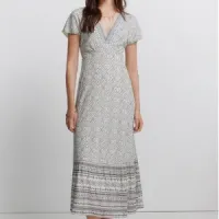 Vestido Springfield para mujer con estampado de cenefas