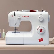 Maquina de coser singer con luz